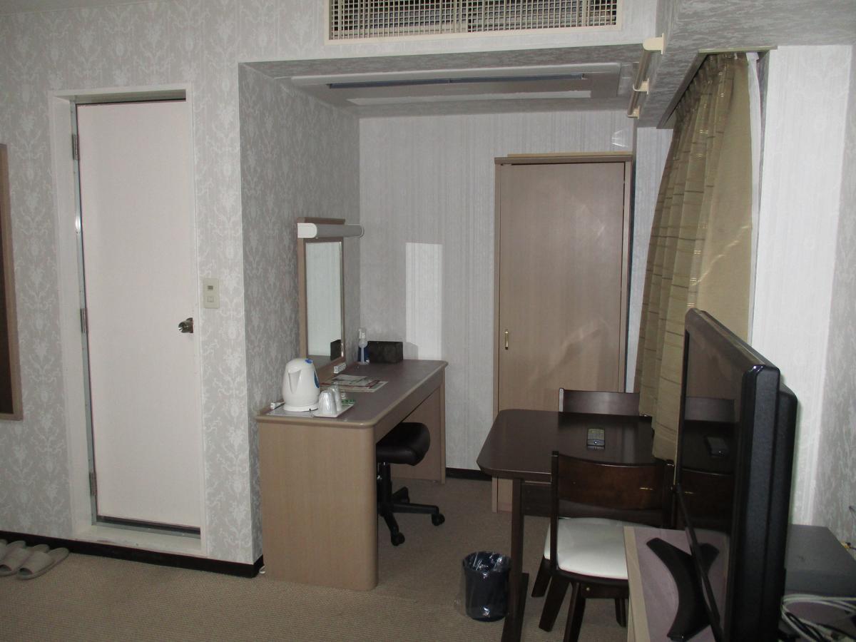 Hotel Fukushima Hills Bagian luar foto